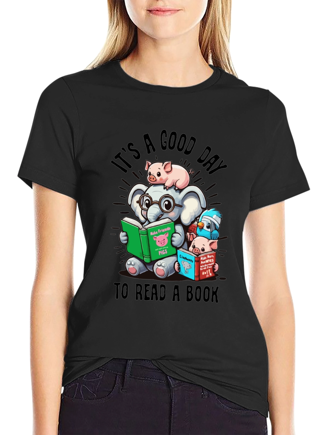 Cute Animals Reading Books T-Shirt