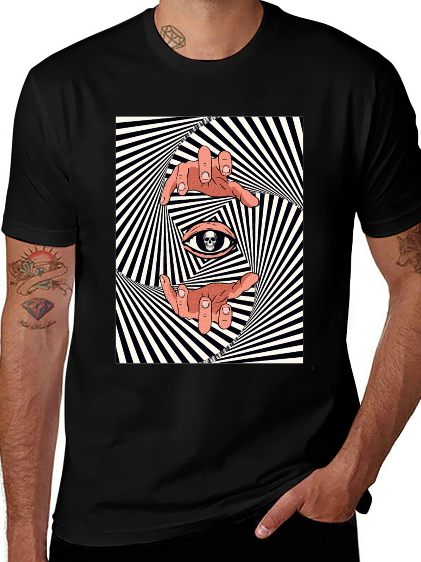 Hypnotic Eye Graphic Print Black T-Shirt