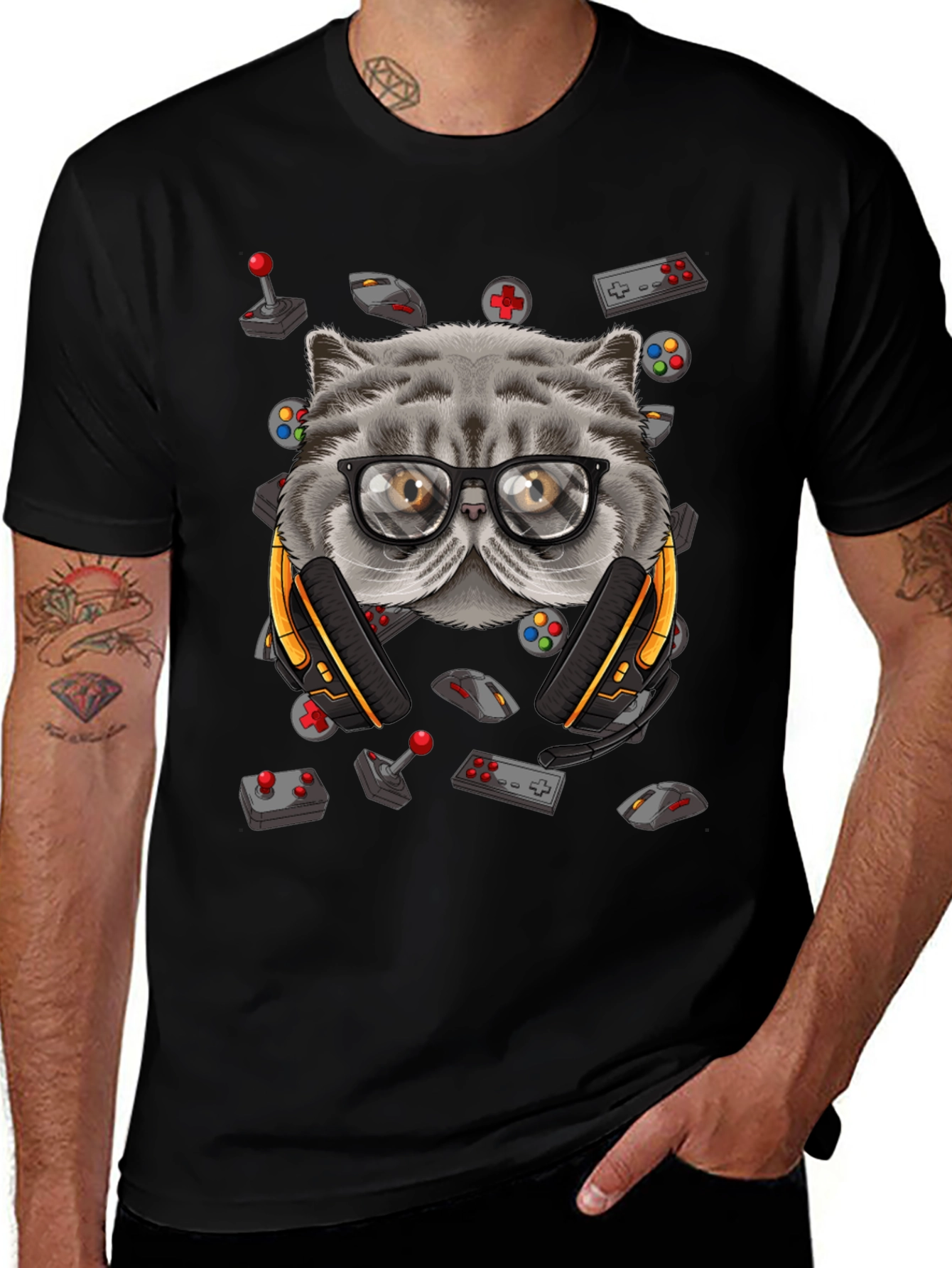 Gamer Cat T-Shirt - Funny Gaming Tee