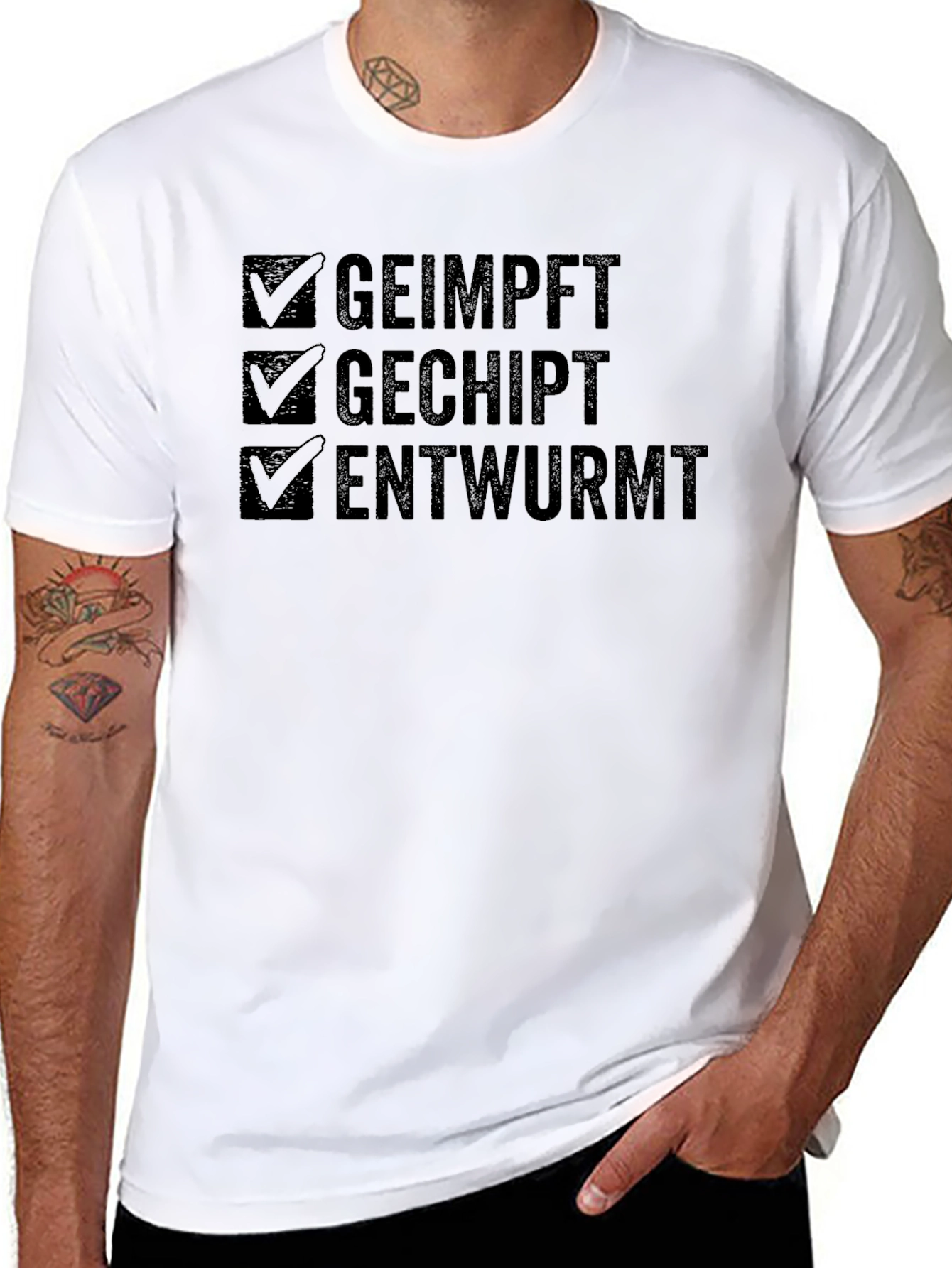 Geimpft Gechipt Entwurmt Funny T-Shirt