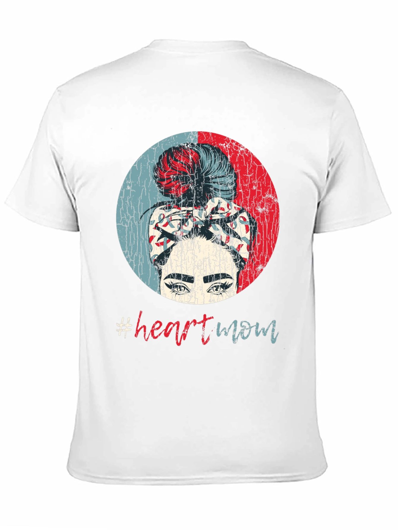 #heartmom Graphic Tee - Show Your Love!